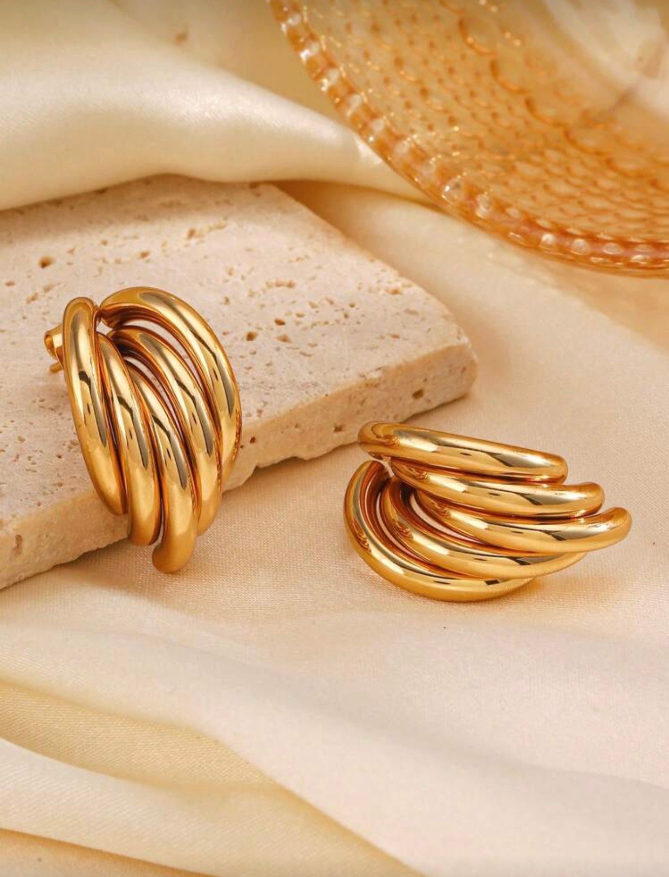 1 paire de boucles d'oreilles à clou en acier inoxydable
