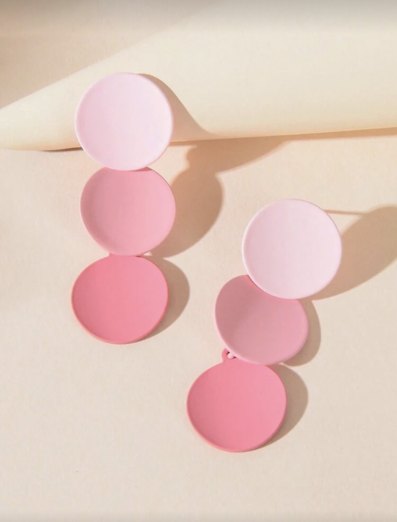 Boucles d'oreilles pendantes rondes 